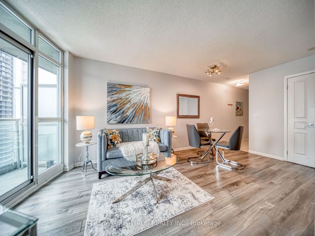 3109 - 18 Yonge St