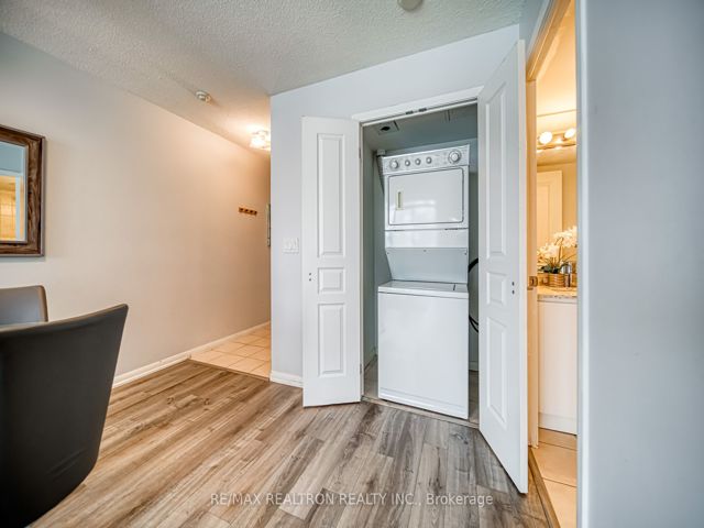 3109 - 18 Yonge St