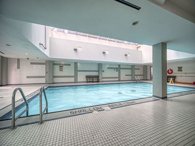3109 - 18 Yonge St