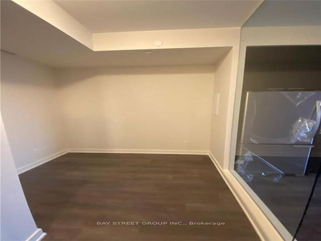 3001 - 6 Sonic Way S