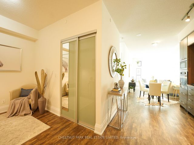 1305 - 120 Harrison Garden Blvd