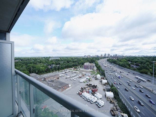 1305 - 120 Harrison Garden Blvd