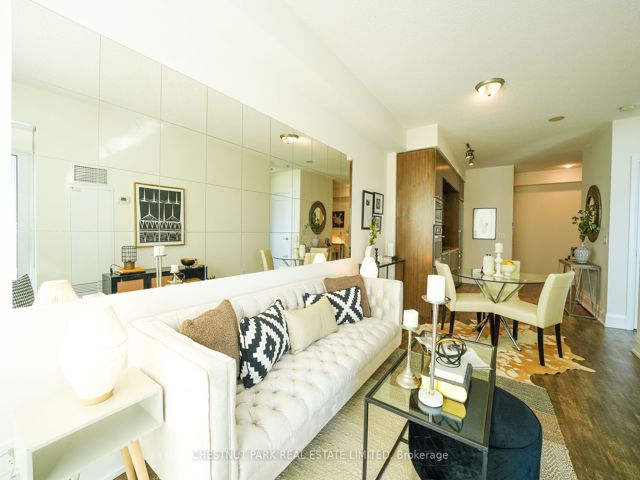1305 - 120 Harrison Garden Blvd