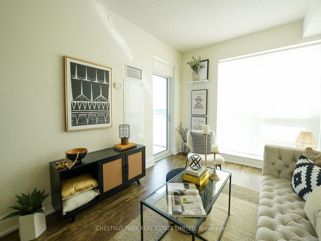 1305 - 120 Harrison Garden Blvd