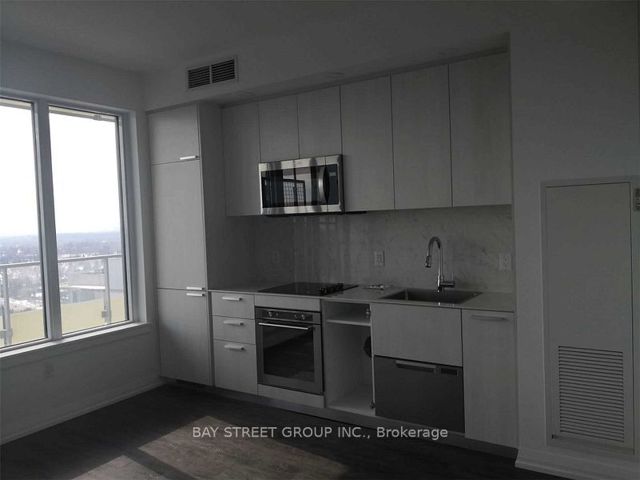 2605 - 75 Canterbury Pl