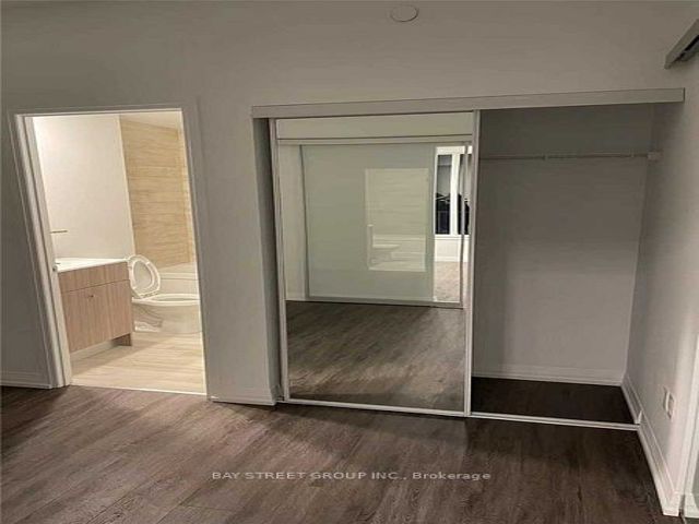 2605 - 75 Canterbury Pl