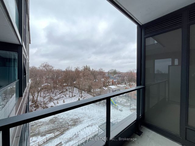 601 - 250 Lawrence Ave W