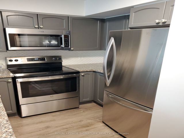 2103 - 30 Grand Trunk Cres