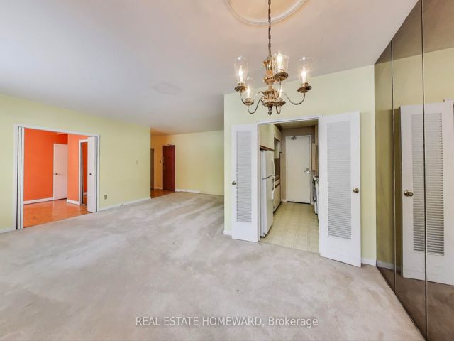 625 - 21 Dale Ave