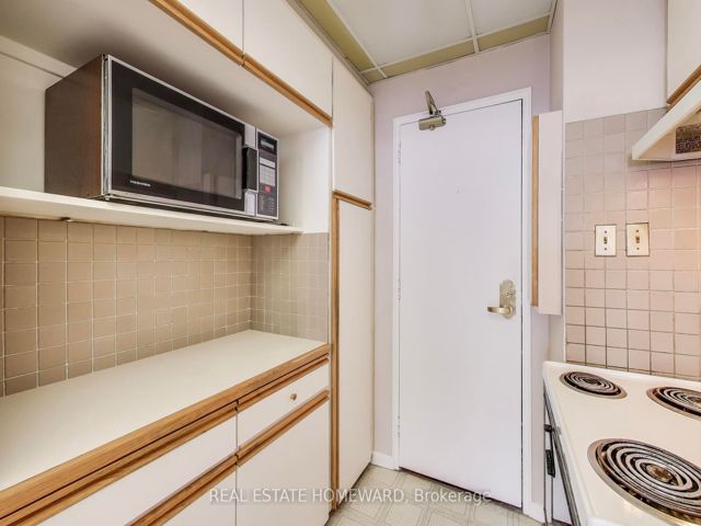 625 - 21 Dale Ave