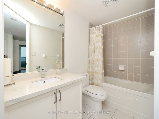 1805 - 18 Spring Garden Ave