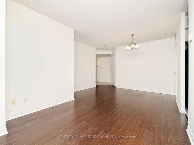 1805 - 18 Spring Garden Ave