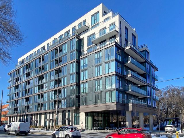 501 - 250 Lawrence Ave W