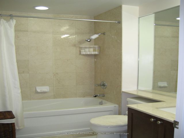 3409 - 761 Bay St