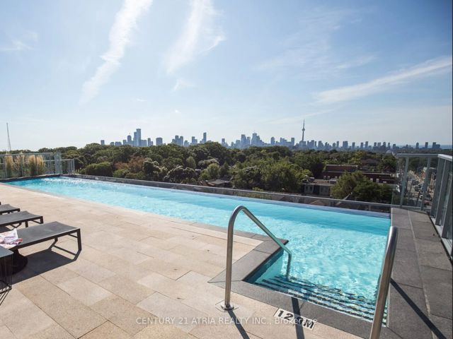 416 - 501 St Clair Ave W