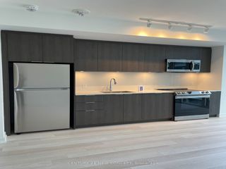 2904 - 357 King St W
