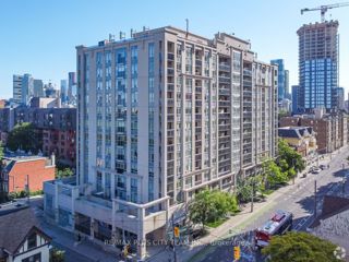 907 - 225 Wellesley St E