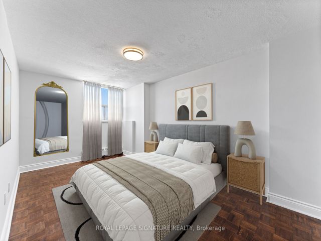 802 - 5949 Yonge St