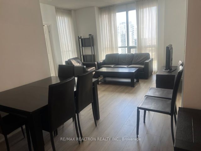 3602 - 761 Bay St