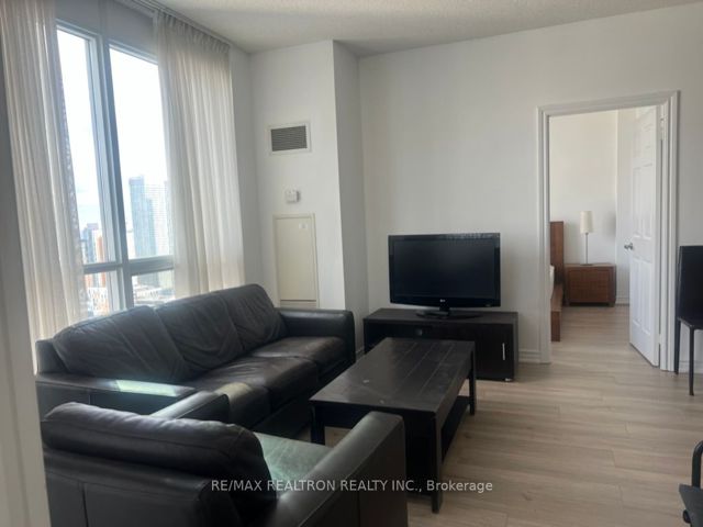 3602 - 761 Bay St