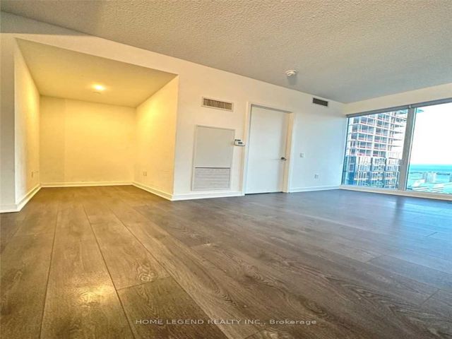 3802 - 125 Blue Jays Way