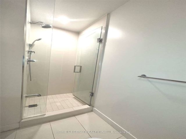 3802 - 125 Blue Jays Way