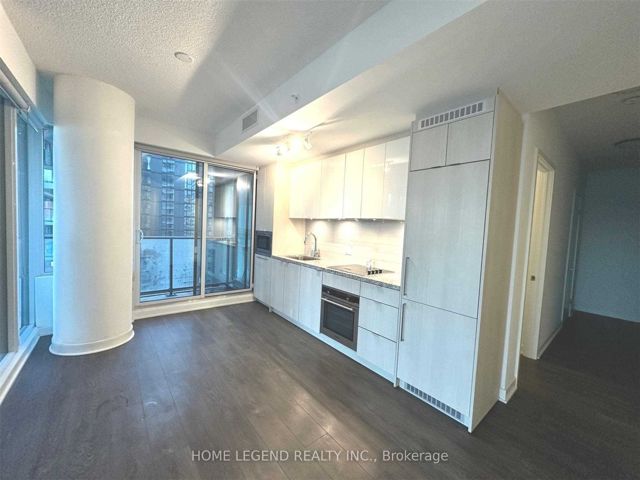 3802 - 125 Blue Jays Way