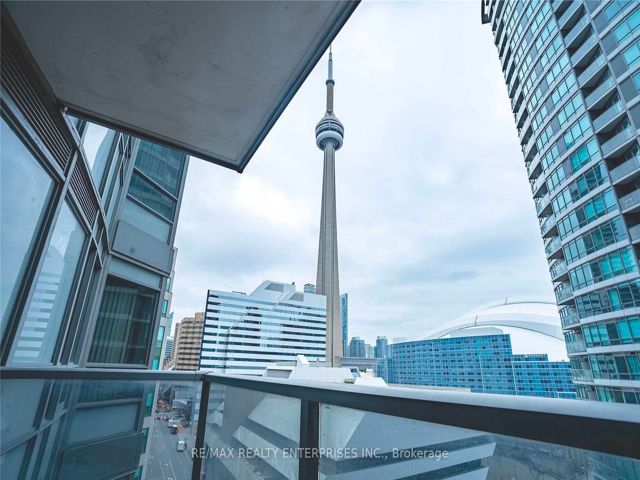 1017 - 20 Blue Jays Way