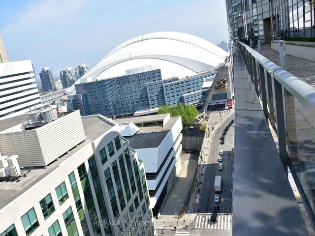 1509 - 20 Blue Jays Way