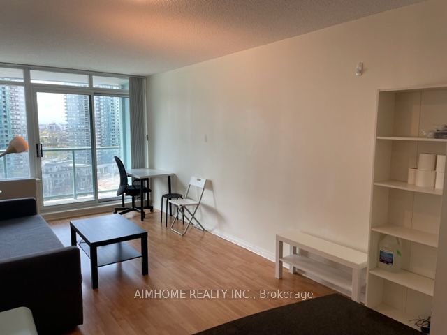 1607 - 5508 Yonge St