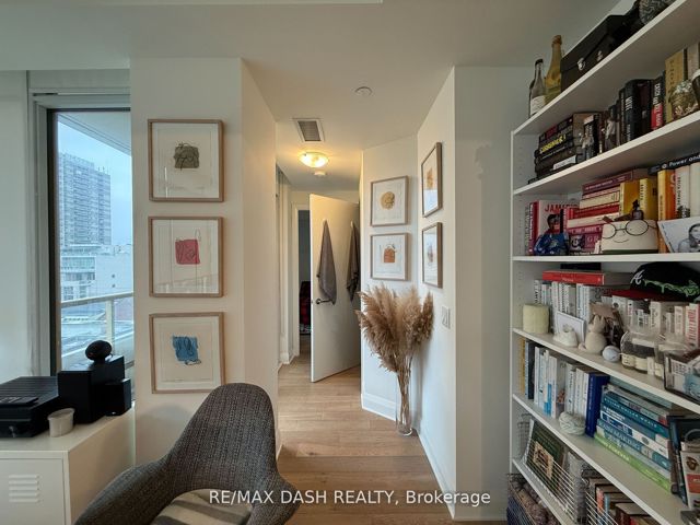 609 - 151 Avenue Rd