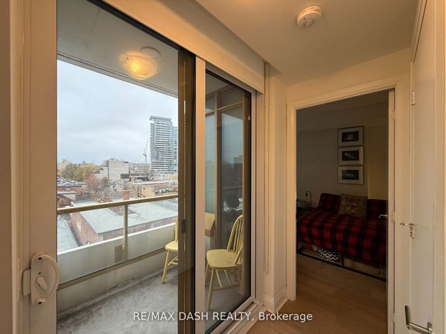609 - 151 Avenue Rd