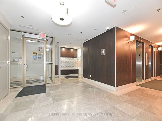 505 - 801 Sheppard Ave W