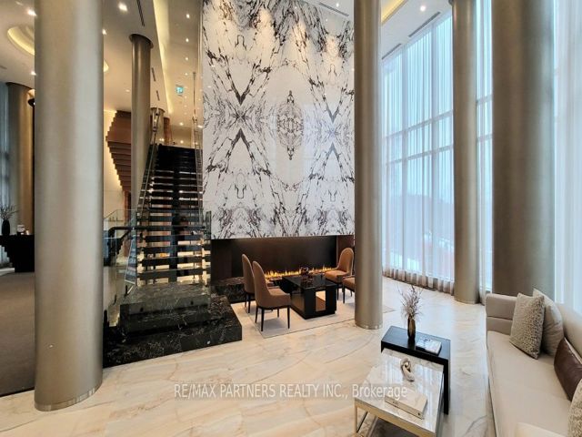 1207 - 25 Adra Grado Way