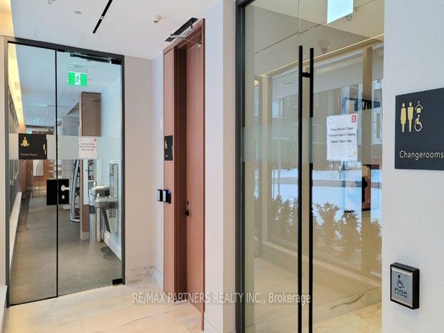 1207 - 25 Adra Grado Way