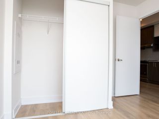 1407 - 128 Fairview Mall Dr