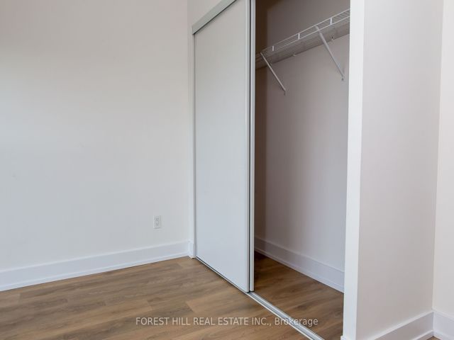 1407 - 128 Fairview Mall Dr