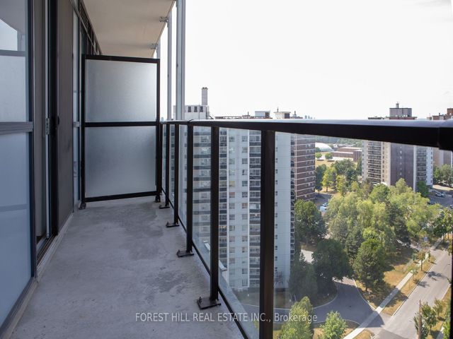 1407 - 128 Fairview Mall Dr