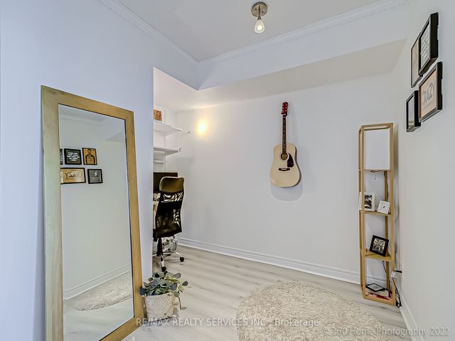 1203 - 30 Grand Trunk Cres