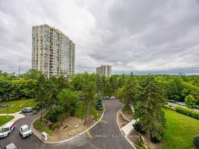 606 - 133 Torresdale Ave