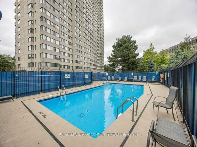 606 - 133 Torresdale Ave