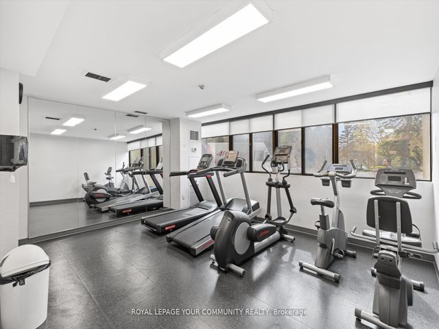 606 - 133 Torresdale Ave