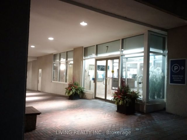PH-F - 7 Broadway Ave