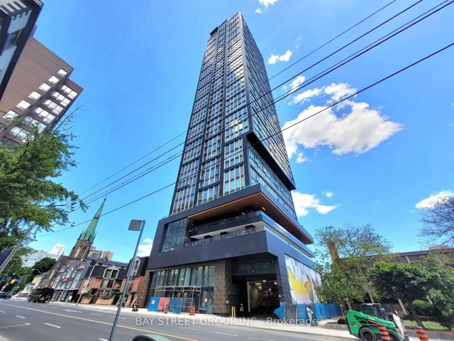 4212 - 319 Jarvis St