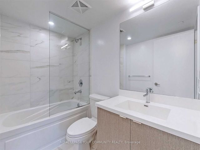 2110 - 219 Dundas St E