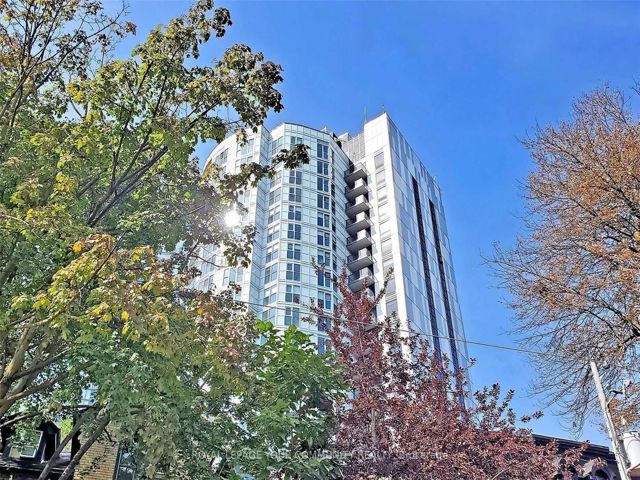 2110 - 219 Dundas St E
