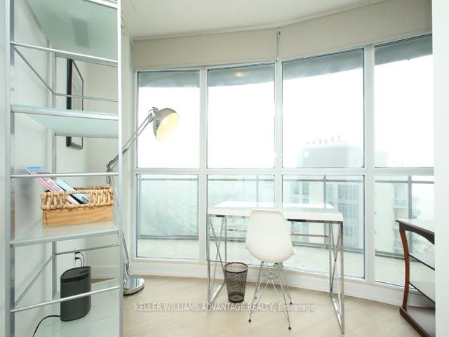 1512 - 38 Dan Leckie Way