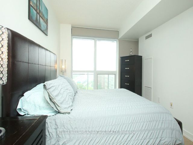 1512 - 38 Dan Leckie Way