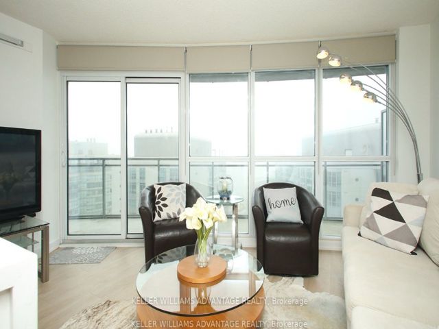 1512 - 38 Dan Leckie Way