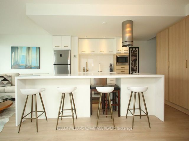 1512 - 38 Dan Leckie Way